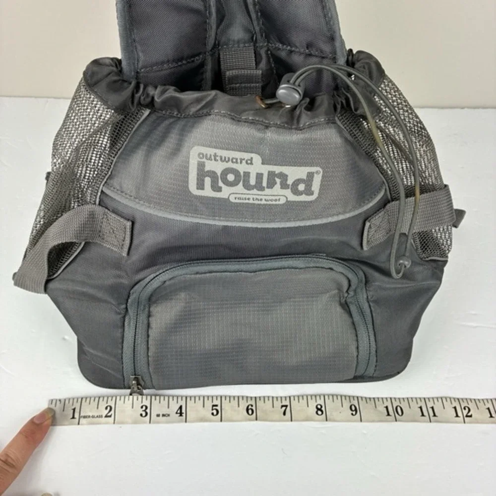 Outward Hound‎ Dog Carrier Backpack Travel Bag Drawstring Closure Gray